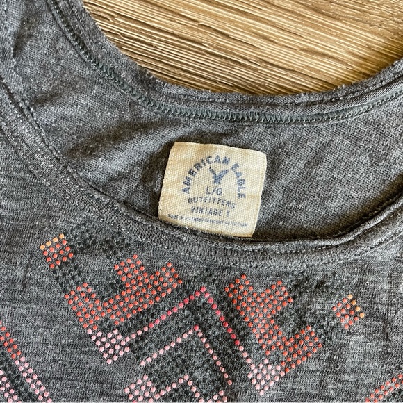 SOLD American Eagle Outfitters Textured Tribal Print Tank Top, Women's Size Lg - Picture 3 of 5